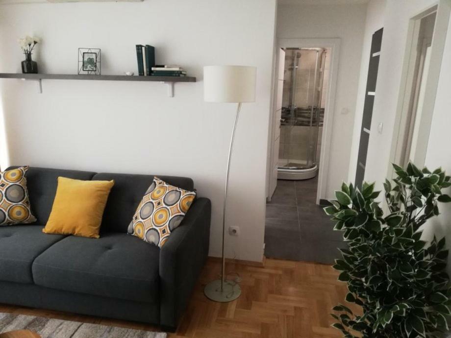 Apartments Ali Загреб Екстер'єр фото